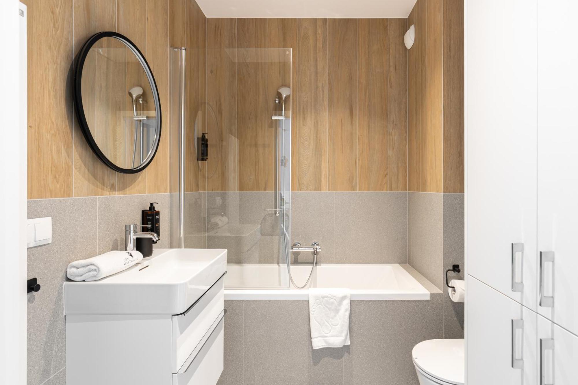 Lion Apartments - Premium Apartments With Parking In The Center Of 그단스크 외부 사진